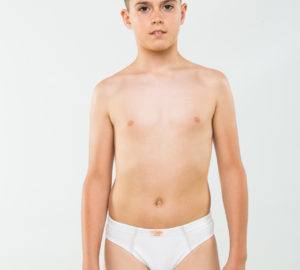 Kisfiú alsónadrág: slip, fecske vagy boxer? Útmutató szülőknek 8